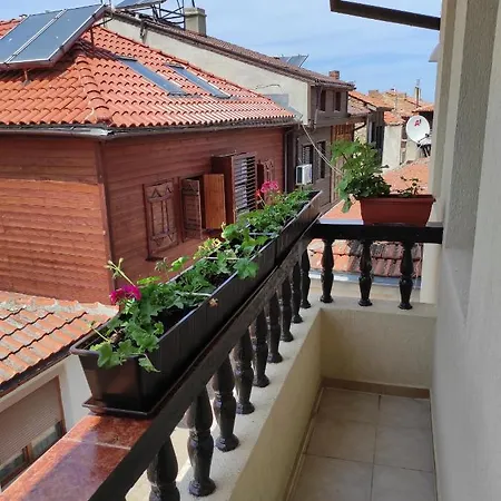 рибарска 8 *