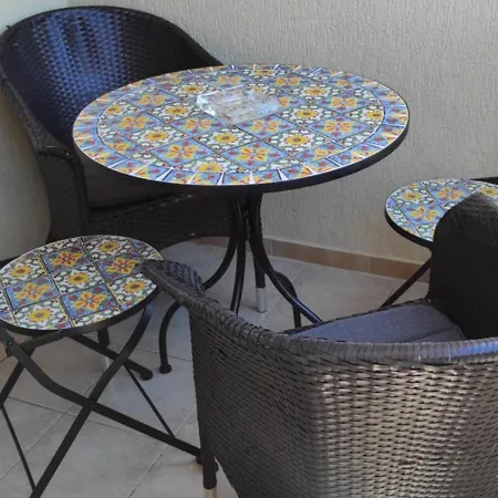 Apartman рибарска 8 *