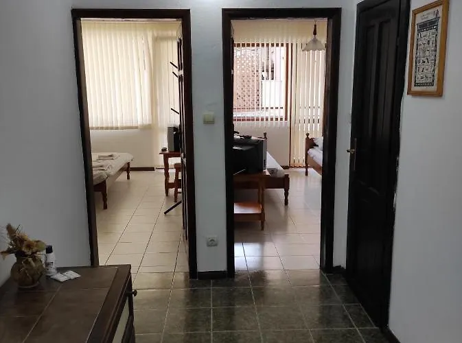 рибарска 8 * Szozopol