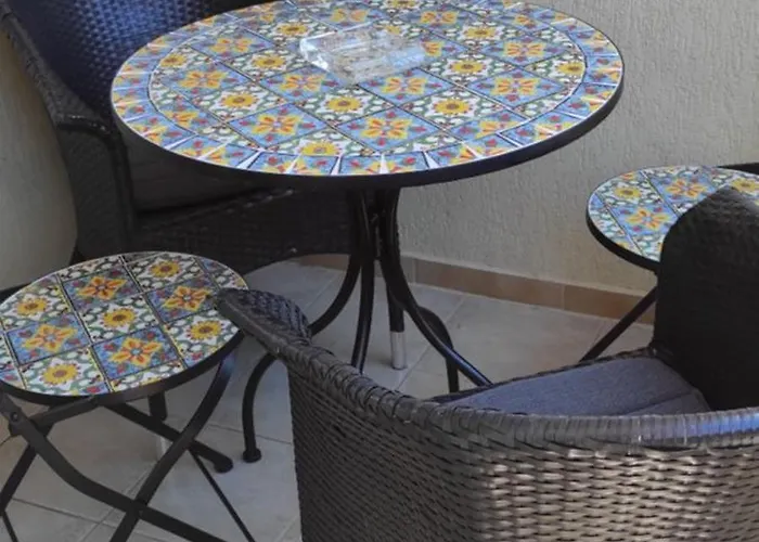 Apartman рибарска 8 *