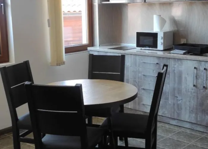 Apartman рибарска 8 *