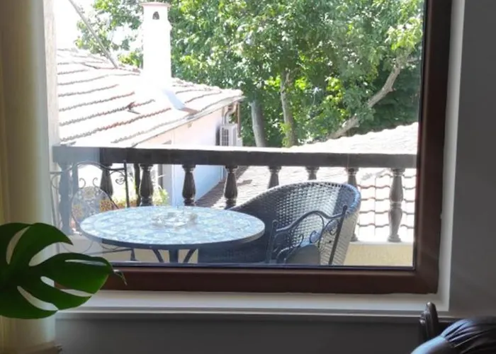 рибарска 8 *